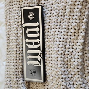 Kat von d metal matte palette